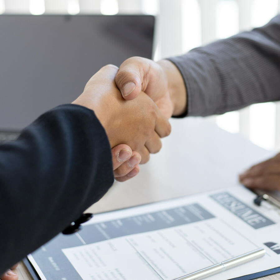 Recruitment Talent (DJ & Live Streaming)